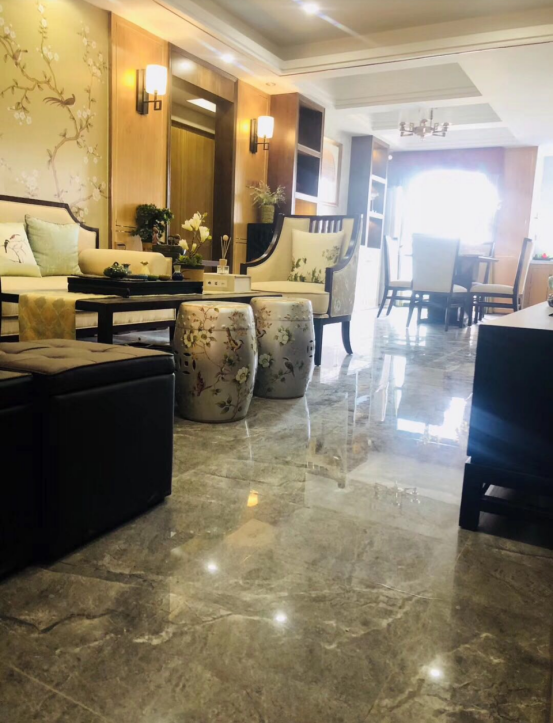 振興花園單間公寓：34.42㎡均價8000元