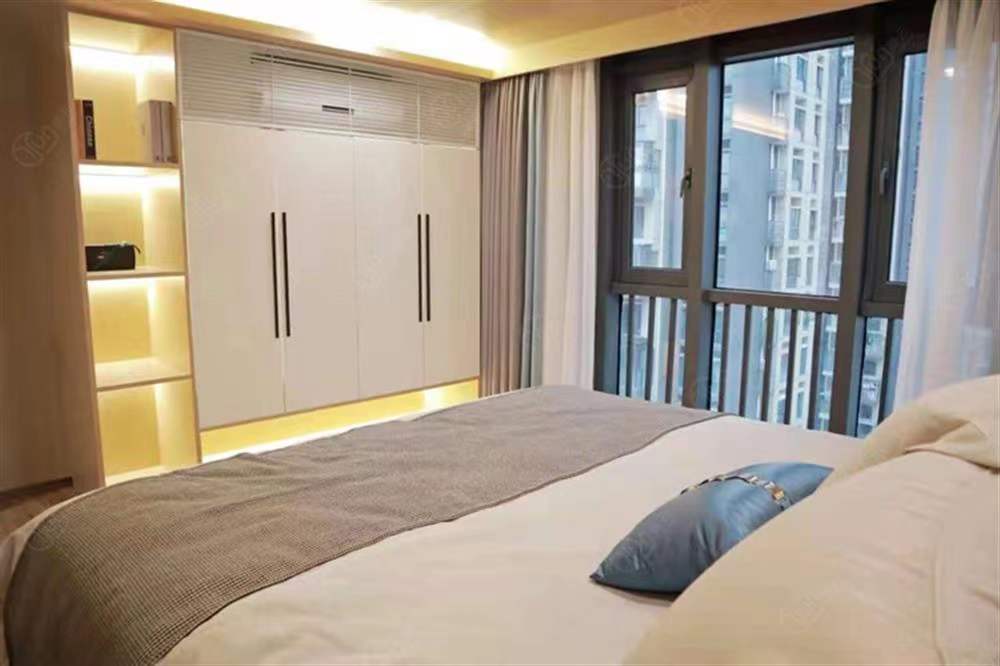 正大華府-均價(jià)34000元/平