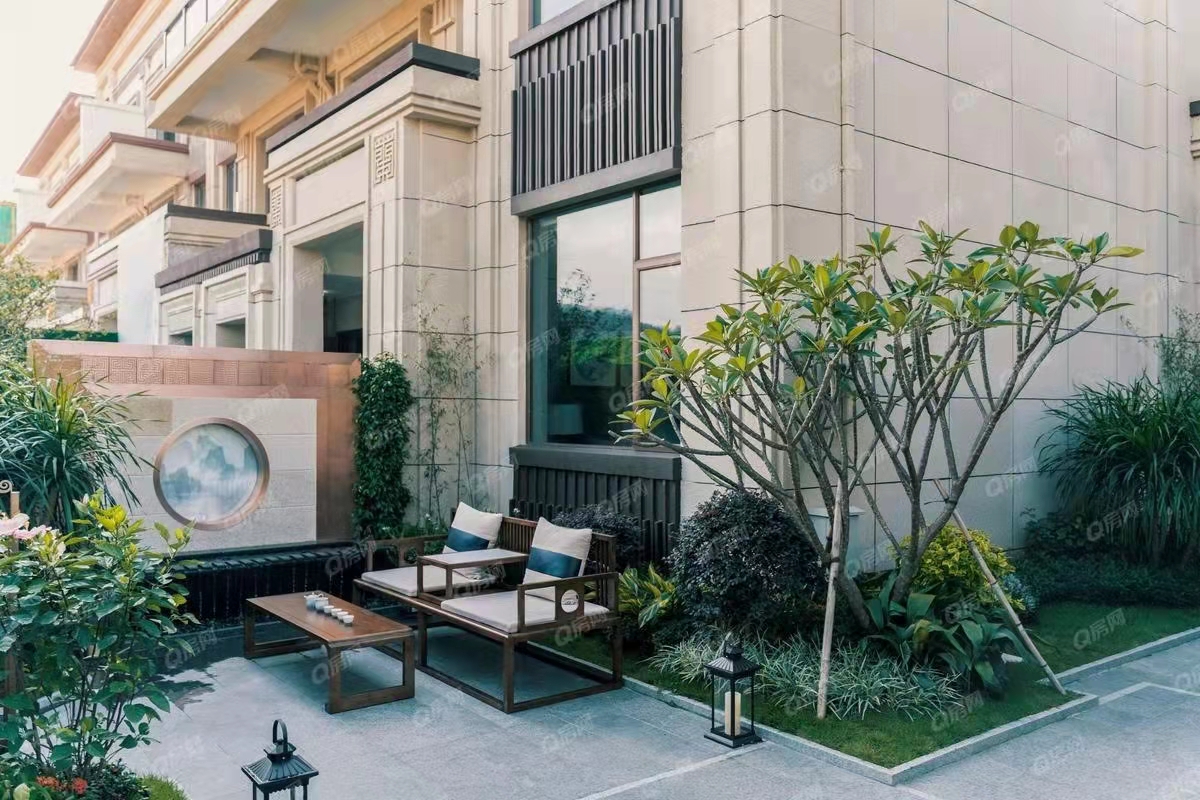 領(lǐng)地蘭臺府均價12200元/平