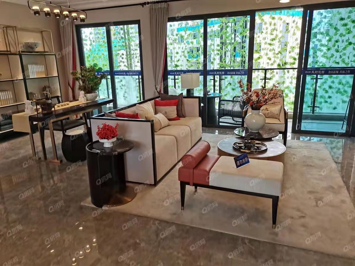 碧桂園日昇昌領(lǐng)峰，領(lǐng)峰花園均價14000元/平