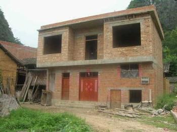 有人說村委房要好過私人農(nóng)民房