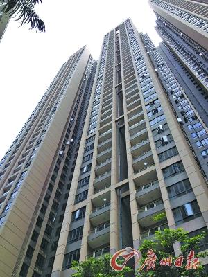 租金參照市場租金并由政府負擔(dān)稅費